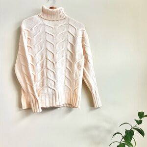 Merino Wool Cable Knit Sweater - Cream